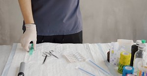 Video by Mikhail Nilov on Pexels