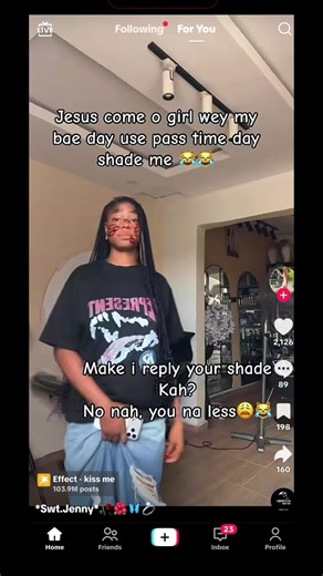 I greet you😂🤚#mainbabe #debbycond