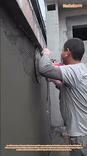 Processus d'enduit mural à l'aide d'une machine