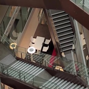 Are you looking forward to study in 𝐔𝐓𝐒 𝐂𝐨𝐥𝐥𝐞𝐠𝐞?📖 Join us at E-Planet’s incredible “𝑺𝒕𝒖𝒅𝒚 𝒊𝒏 𝑨𝒖𝒔𝒕𝒓𝒂𝒍𝒊𝒂 𝑴𝒆𝒈𝒂 𝑰𝒏𝒇𝒐𝒓𝒎𝒂𝒕𝒊𝒐𝒏 𝑫𝒂𝒚” on November 28, 2023! 🗓️ 𝑮𝒆𝒕 𝒂𝒍𝒍 𝒐𝒇 𝒚𝒐𝒖𝒓 𝒒𝒖𝒆𝒔𝒕𝒊𝒐𝒏𝒔 𝒂𝒏𝒔𝒘𝒆𝒓𝒆𝒅! For students aiming to study at the 𝑼𝒏𝒊𝒗𝒆𝒓𝒔𝒊𝒕𝒚 𝒐𝒇 𝑻𝒆𝒄𝒉𝒏𝒐𝒍𝒐𝒈𝒚 Sydney in Australia, UTS College offers various courses designed to prepare international students for their academic pursuits at UTS. If you are interested