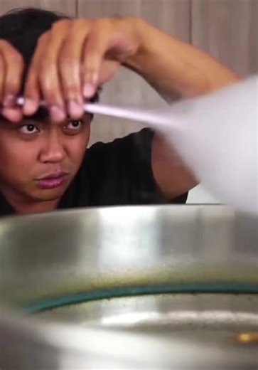 Guava Juice S01:E04 - 10 Things You Shouldn't Do at a Playground / How to Make Pixy Stix Cotton Candy