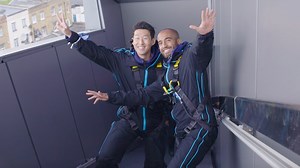 5.9M views · 10K reactions | 헧헛험 헧험헔헠 헧헔헞험 헢헡 헧헛험 헦헞헬헪헔헟헞! The players take a trip to the top of Tottenham Hotspur Stadium to take on the Dare Skywalk!  藍 | Tottenham Hotspur | Facebook