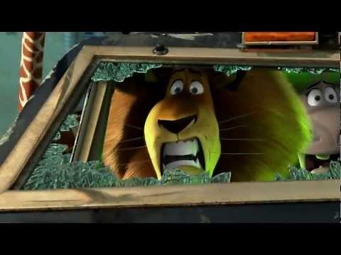 "On the Run" Featurette | MADAGASCAR 3