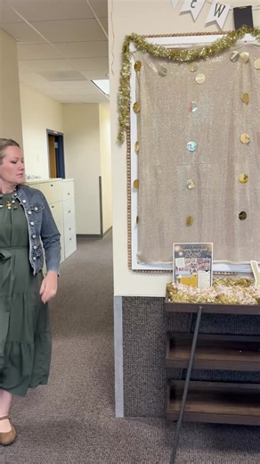 ⭐ Faces of Havasu ⭐ Meet Laura Tobin, a Management Specialist in our Administrative Services Department! Laura works behind the scenes to help keep City operations organized and running smoothly, supporting collaboration across divisions like IT, customer service, finance, budget, procurement, and more. Thank you, Laura, for everything you do for Lake Havasu City. We appreciate you! | Lake Havasu City - Municipal Government