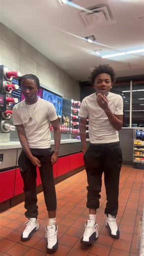 Boľi $on (@likdoblatt)’s video of taper fade