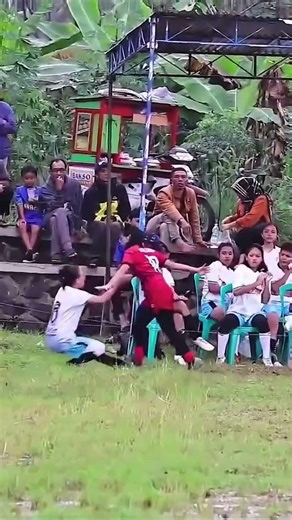 Pel4ngg4ran Keras ⁉️Yellow Card atau Tidak ??? #fypシ゚viral #sepakbolantt #sepakbola #liga2match