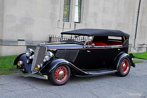 1933 Ford Phaeton is all Hot Rod