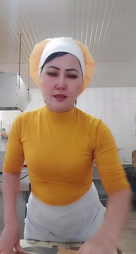 Cooking Techniques in a Professional Kitchen Setting