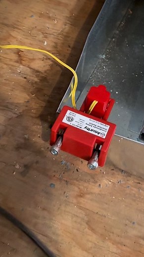 If your furnace is in your attic, you should have a ceiling saver safety switch. It will turn your HVAC system off if your drain pan overflows, and save your ceiling from water damage. 💧 #americanenergy #hvactech #homeownertips #atticlife #bluecollar | American Energy Home Pros