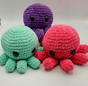 Crochet Baby Octopus Plush, Amigurumi Bubbles the Octopus Plush Stuffed Toy - Etsy