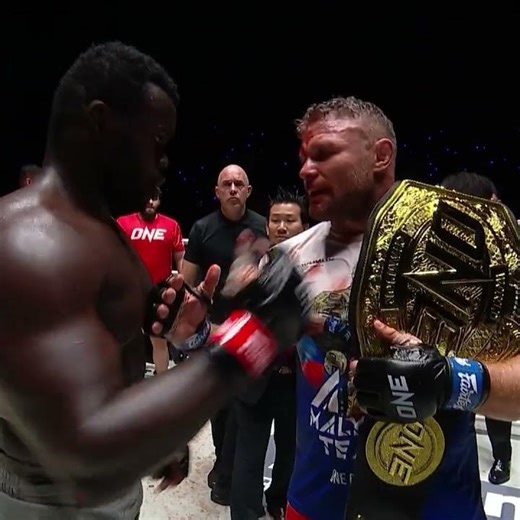 THREE-BELT TIME 👑👑👑 Anatoly Malykhin is once again a three-division ONE MMA World Champion!