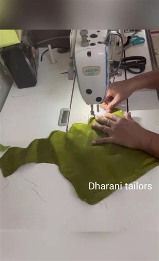 Scallop blouse Design//No Canvas Very Simple Scallop blouse back neck designs#dharanitailors#shorts