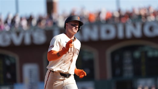 Matt Chapman's solo home run (2)