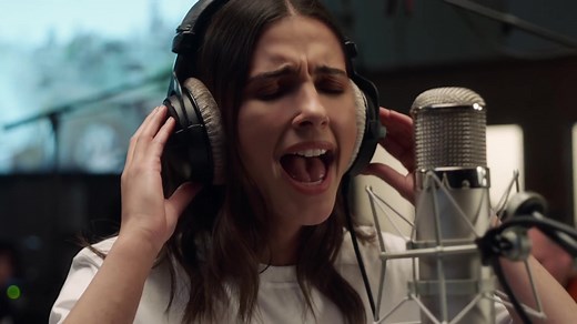 Naomi Scott - Speechless (Full) (From Aladdin Official Video)