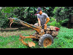 A Professional Mechanic Restores a Rusty Tractor That Had Been Left Out in The Rain For Years