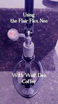 Pulling a Shot of Espresso with the Flair Neo Flex