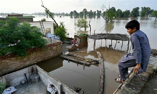 Live Updates: Pakistan floods 2025