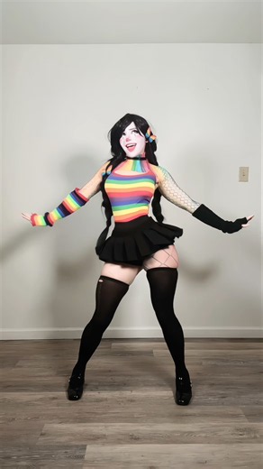clown girlfriend or clown wife?🤡🎪 #cosplay #dance #clown #goth #fyp #clowngirl #gothgirl #egirl