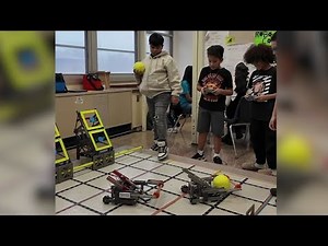 Robotics club at Walzem Elementary sparks engineering interest among students