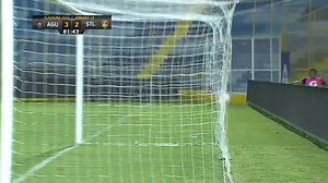 Fredy Espinoza pone el tercer gol para los emplumados. 🦅 📹: Cortesía TCS GO USA. | Canal 4 TCS