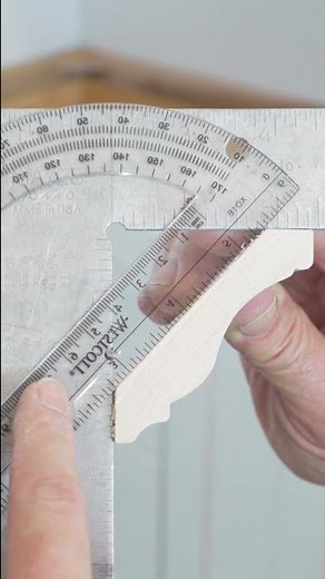 Crown Molding Spring Angle Explained 📐 #shorts #carpenter #tools #trim #crownmolding #geometry