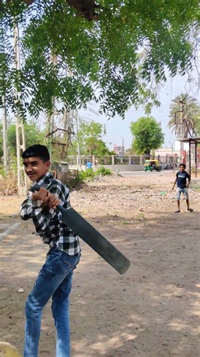 Raja Bhai vs Batsman: Ek hi ball mein game khatam! 🏏🔥