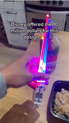 Lightsaber Chopsticks Light UP Star Wars💞💞