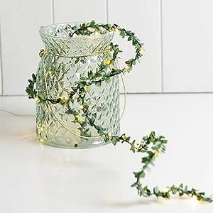 Vine String Lights, Green Leaf String Lights 16FT 50 LED Battery Operated Artificial Garland Plant Vine Fairy Lights for Indoor Outdoor Christmas Decorative Patio Wedding Garden