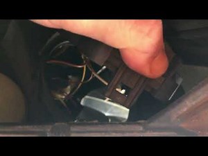 How to replace the headlight bulb Mercedes B-Class W245