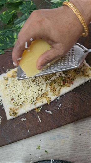Easy Garlic Bread Recipe