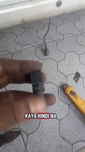 Brake sensor switch I check po palagi natin baka eto maging problem mo pag nasa daan ka na.. gusto mo ba matuto ng basic repair at maintenance ng ebike mo paki like and share and follow lang po kayo sa #chippyworks maraming salamat 📣Chippy Works E-bike Parts and Repair Services Just P.M or Call us 📱0981-165-7482 TNT 📱0995-449-7550 GLOBE 📍Located Taytay Rizal Floodway 🏍️We Accept Home Service Rizal.. For more information kindly Direct message us Thank you and God bless | Chippy Works