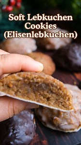Comment Lebkuchen and I'll send you my recipe! These are German Gingerbreads called Elisenlebkuchen. They are from Nürnberg and are the most yummy lebkuchen there is if you ask me! Naturally glutenfree- just with almonds and hazelnuts! Perfect for thid season. #christmas #GermanFood #germanrecipes | My Dinner- Easy German Recipes