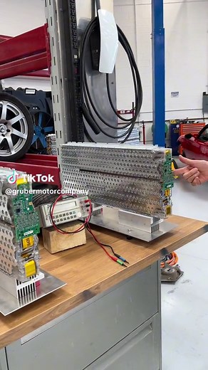 Tesla Model S Battery Module Repair and Maintenance