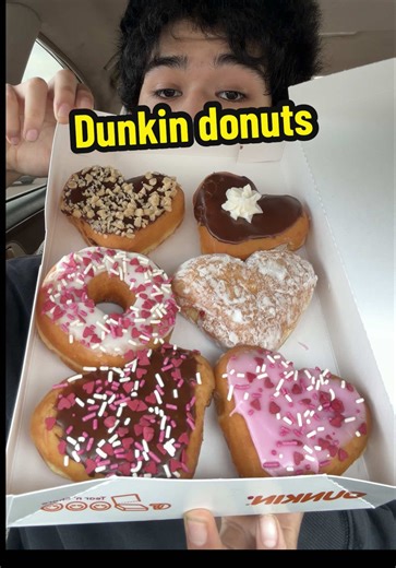 Dunkin’ Donuts @Dunkin' #review #donuts #fyp #foryoupage #dunkindonuts | Dunkin' Donut