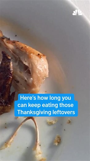 How long can you keep Thanksgiving leftovers in the fridge? You may not have as much time as you’d think. Here’s when to toss the extra turkey, and how to store food to get it to last longer. #food #thankgiving #leftovers | NBC New York