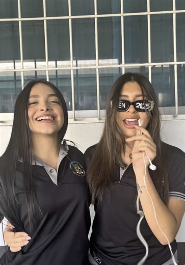 Ping Pong con la Promo 25: Diversión y Amistad