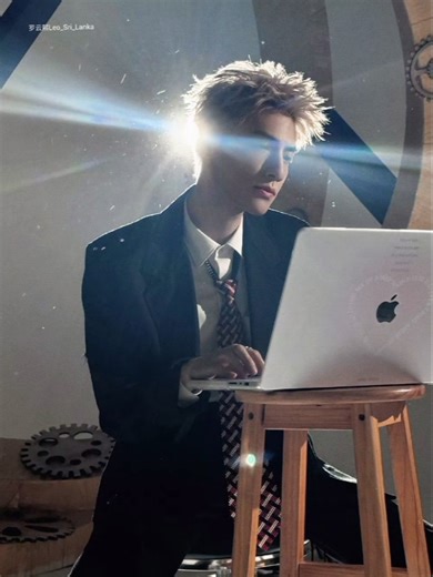 2712 Update LYX Official Weibo Video and Outfits #luoyunxi #罗云熙 #shuilongyin #水龙吟 #cdrama