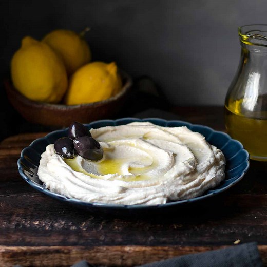 Greek Taramasalata (Traditional Fish Roe Dip) - The Hungry Bites