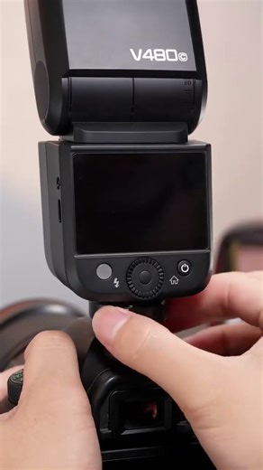 Godox V480 TTL On-Camera Flash