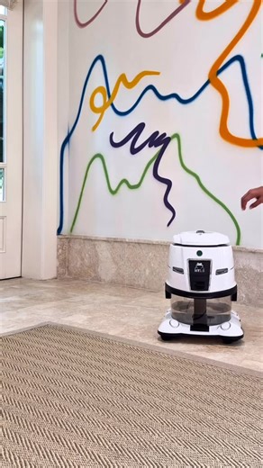 Where luxury meets wellness 🫧 Clean you can feel with every breath HYLA’s Air Wash Technology uses ONLY water with our exclusive Defender Separator technology to clean the air, removing particles and elevating everyday breathing into an experience. Add a few drops of our latest innovation, Air Vitality, for an extra layer of care. Skin loving nutrients are released into the air, nourishing the microbiome and leaving behind a clean, fresh aroma that transforms your home into a wellness retreat. 