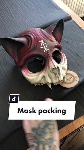Efficient Mask Packing Process for Small Business Orders