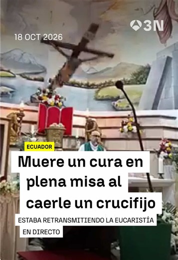⚠️ IMÁGENES SENSIBLES | Muere en plena misa un arzobispo al caerle encima un crucifijo ➡️ El cura estaba retransmitiendo la eucaristía directo cuando sucedió la tragedia 📲 Todos los detalles en antena3noticias.com #Antena3Noticias #Noticias #news #noticiastiktok