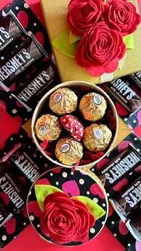How to make a surprise exploding gift box for Valentine’s Day! DIY gift idea. #crafts #valentines