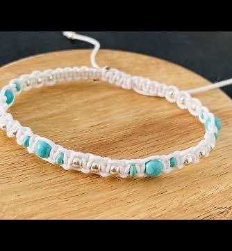 Easy macrame anklet