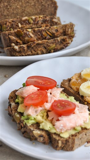 THERMOfit With Noni | Thermomix Healthy Recipes on Instagram: "Giving up bread doesn’t have to feel like a sacrifice… especially when you’ve got this Thermomix Paleo Loaf on hand 😉 If you’re going gluten-free or low carb, bread is often the first thing people struggle with. Dry, tasteless, cardboard-y options? No thanks But this one? Soft, hearty, and packed with real, nourishing ingredients like almonds, sunflower seeds, eggs, and coconut flour. ✅ Gluten-free ✅ Low carb & low GI ✅ High protein