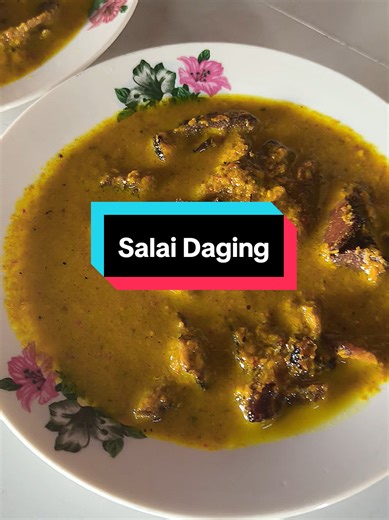 Daging Salai Uncle Dak ni dikekalkan kepedasan ikut resepi asal. Barulah betul-betul ori negori.😆 #dagingsalaimasaklemakciliapi #uncledak #resepioranglama #makankelantan #kelantanfoodie