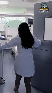 Estudar Medicina na UDABOL é viver o futuro da saúde desde o primeiro dia. Campus moderno, tecnologia de ponta e formação prática guiada por professores especializados. Para quem busca qualidade e liderança na medicina. Inscrições abertas — Ciclo I/2026. | Universidad de Aquino Bolivia - Udabol