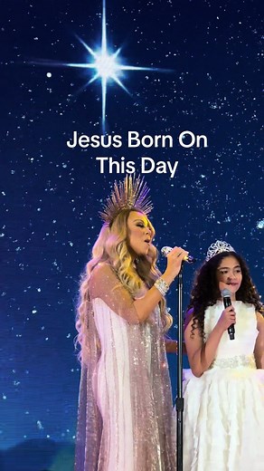 Mariah Carey and Monroe Sing 'Jesus Born On This Day'