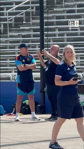 UNA VISITA MUY ESPECIAL... el chef Andrés visita el entrenamiento de la selección española