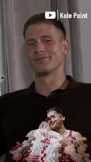 Nemanja Nedović u ovoj epizodi komentariše prelazak Luke Vildoze u Partizan i otkriva kako gleda na jedan od najzvučnijih transfera ovog leta. Šta je rekao o celoj situaciji i kako je prokomentarisao možete pogledati na našem Youtube kanalu ⚪️🔴